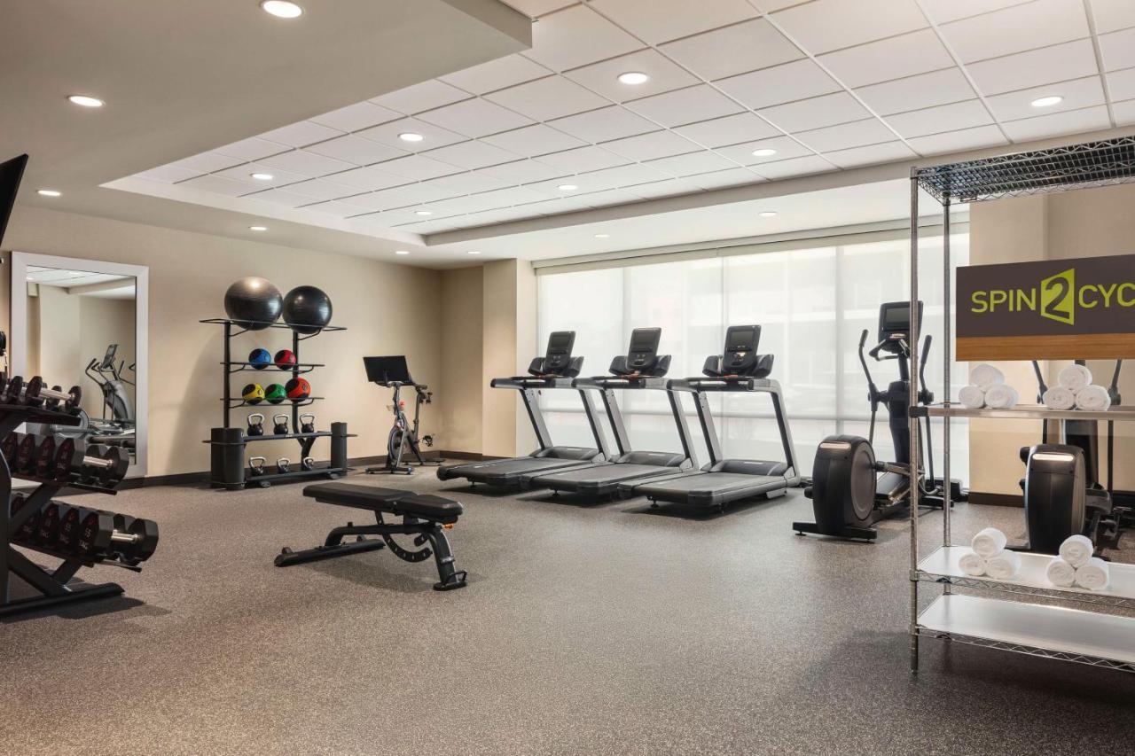 West Allis Home2 Suites By Hilton Milwaukee West מראה חיצוני תמונה