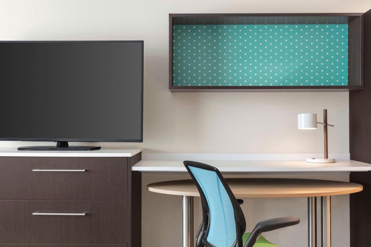 West Allis Home2 Suites By Hilton Milwaukee West מראה חיצוני תמונה