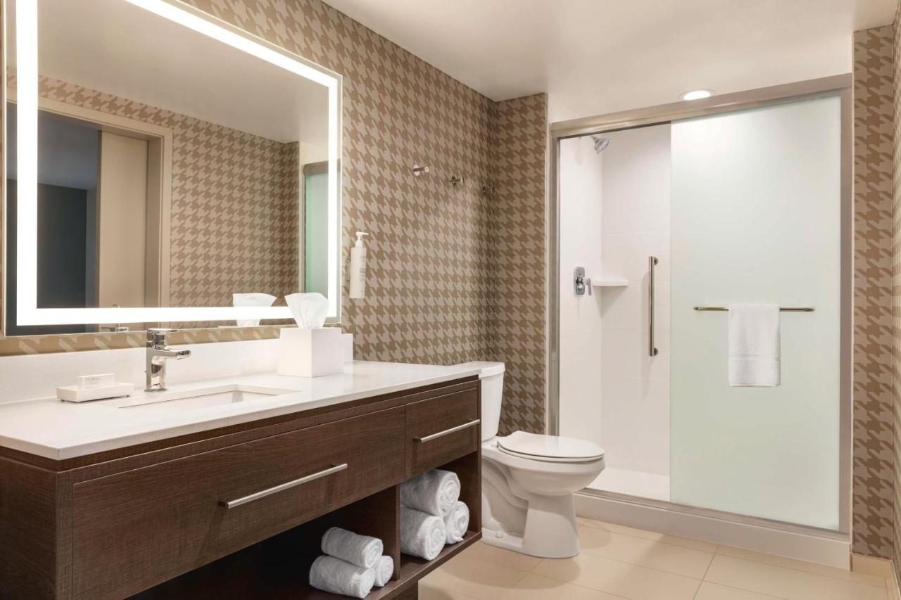 West Allis Home2 Suites By Hilton Milwaukee West מראה חיצוני תמונה
